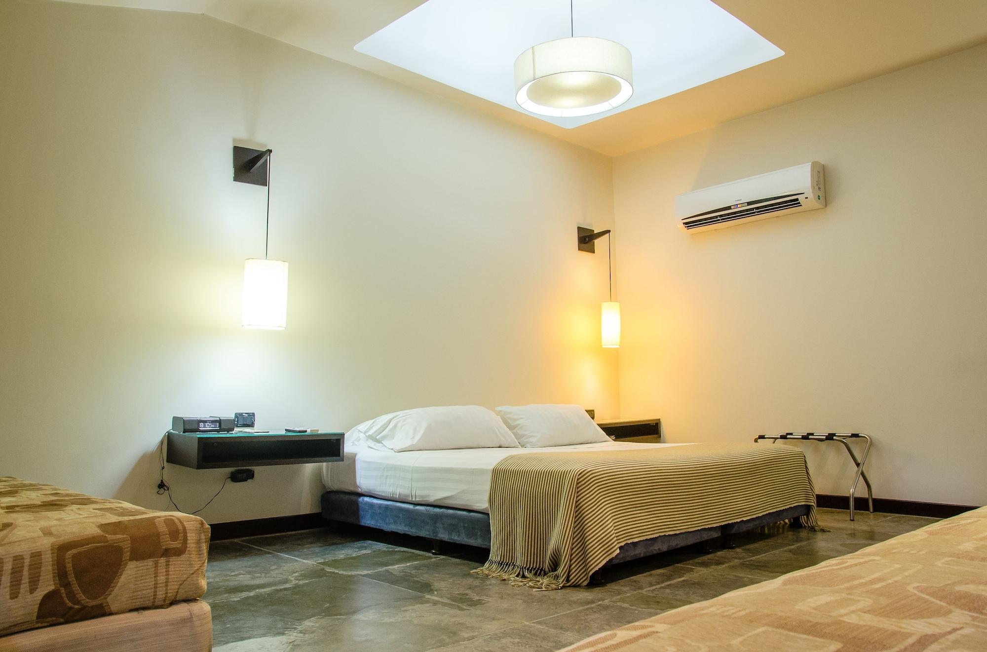 Hotel Santorini Express Y Cabanas Санта-Марта Экстерьер фото