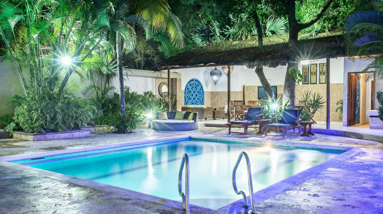 Hotel Santorini Express Y Cabanas Санта-Марта Экстерьер фото