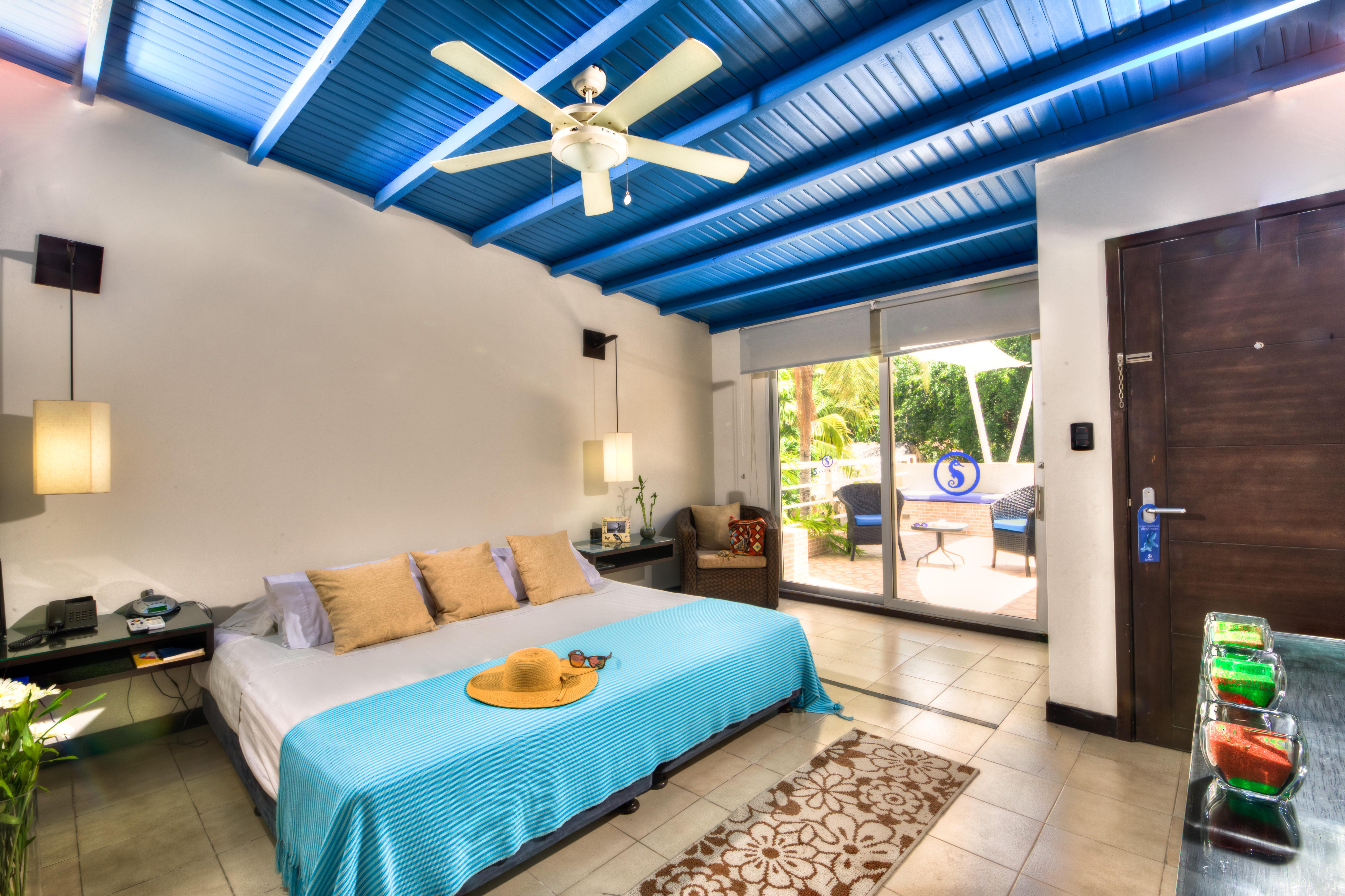 Hotel Santorini Express Y Cabanas Санта-Марта Экстерьер фото
